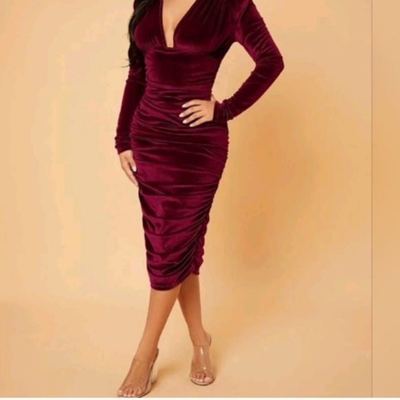 NWT Shein Lux Deep Plunge Velvet Midi Dress Burgundy Red Sz XL Women - Picture 3 of 11